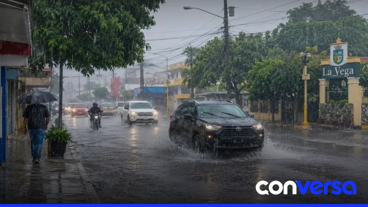 Imagen de nubes acumulándose en el cielo durante un periodo de lluvias.
