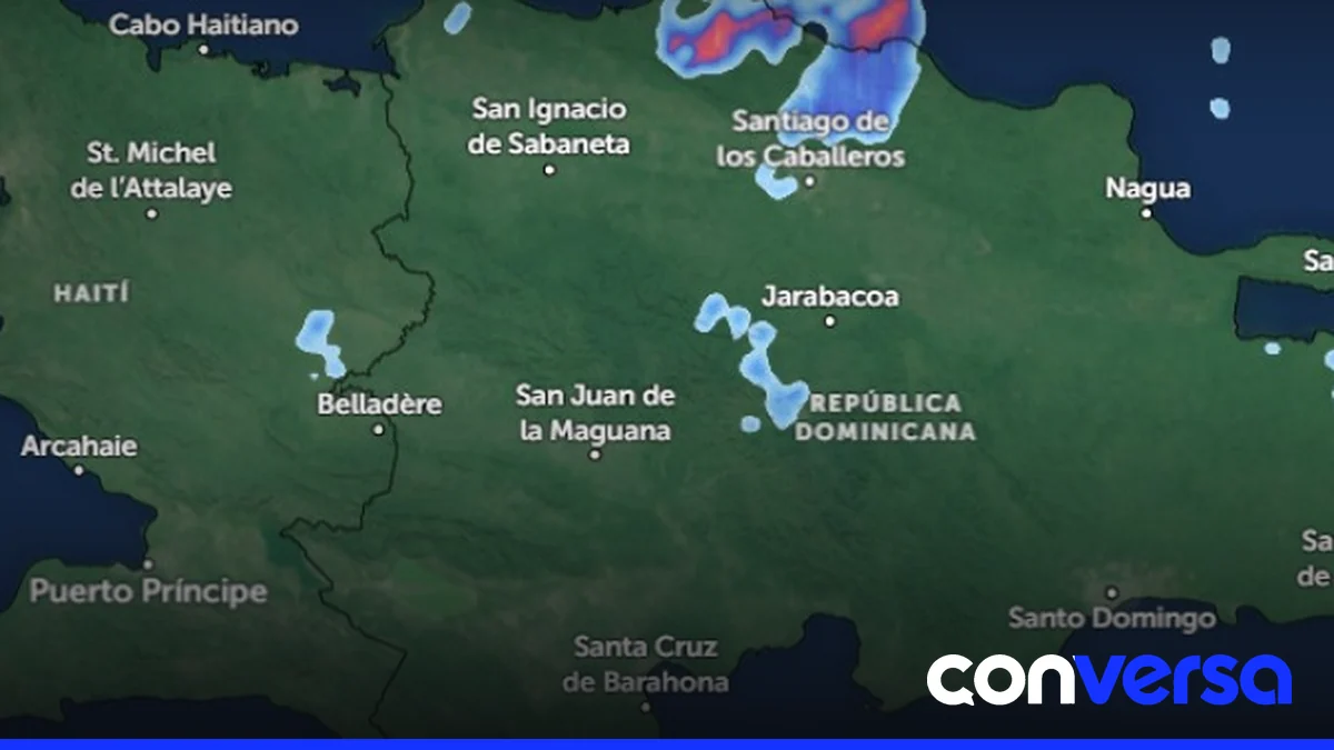 Imagen de nubes acumulándose en la costa norte del país.