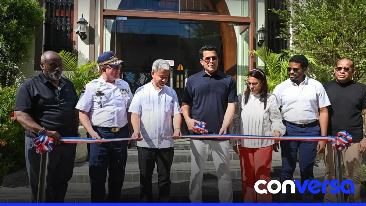 Imagen de la plaza Los Caracoles en Boca Chica, donde se realizó una importante intervención de remodelación.
