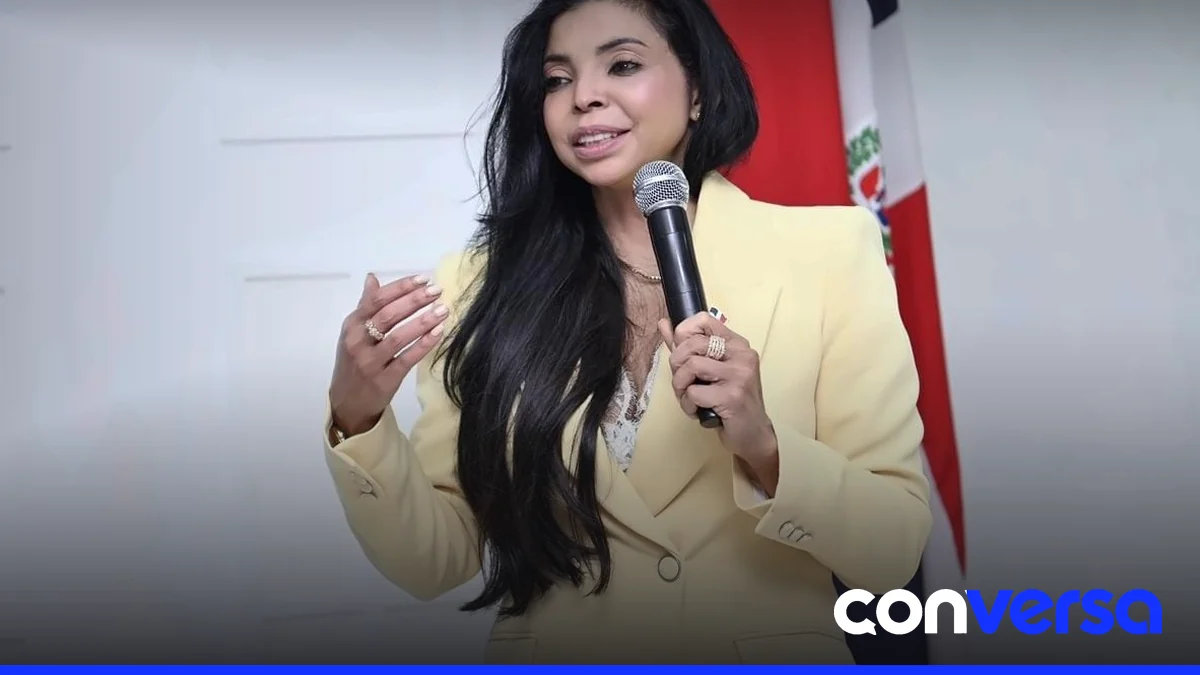 Procuradora general de la República, Yeni Berenice Reynoso, durante una conferencia en Tamboril.