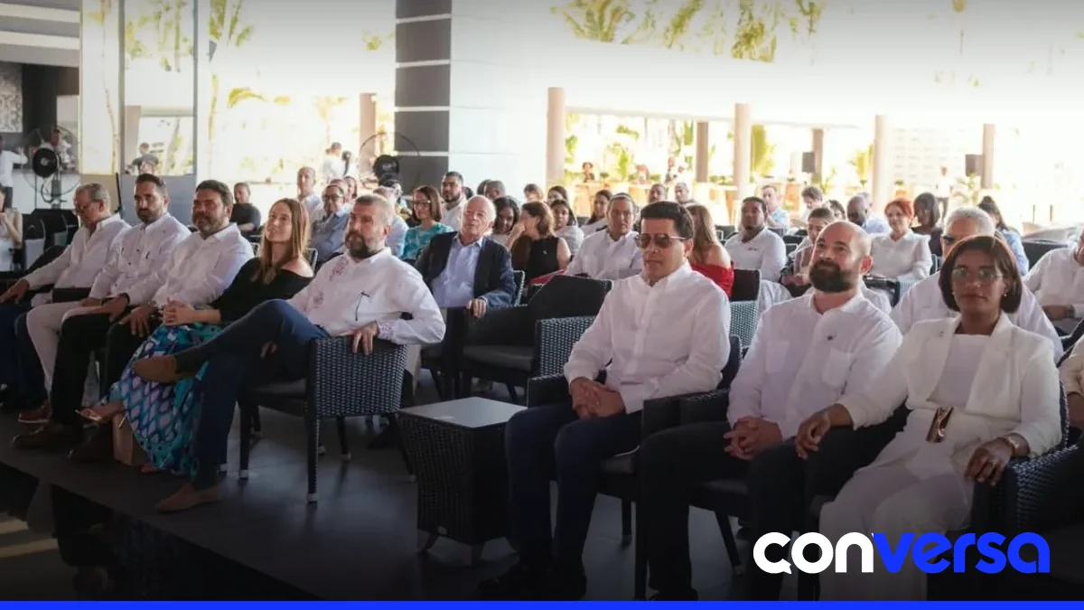 Representante de RIU Hotels & Resorts en Punta Cana durante la presentación de su estrategia de sostenibilidad.