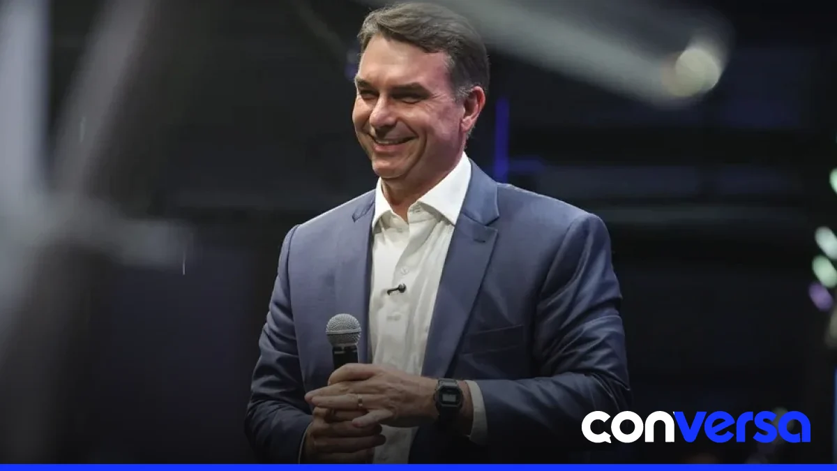Imagen de Flávio Bolsonaro en una entrevista en Río de Janeiro.
