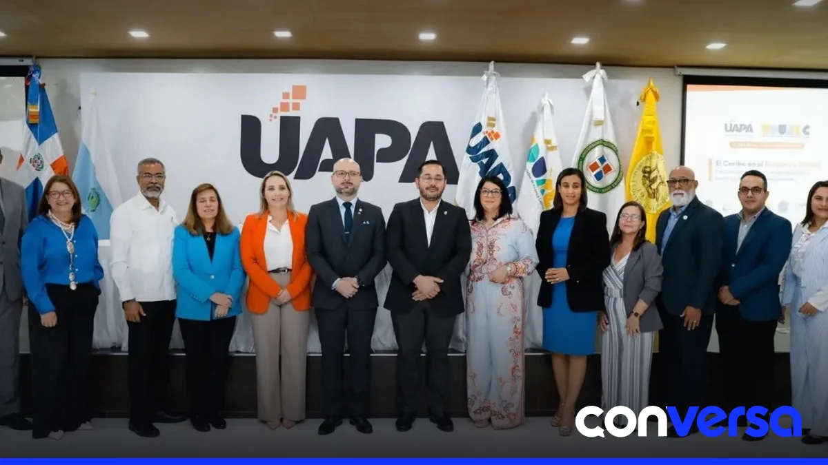 Imagen del congreso latinoamericano de pensamiento crítico en la Universidad Abierta para Adultos.