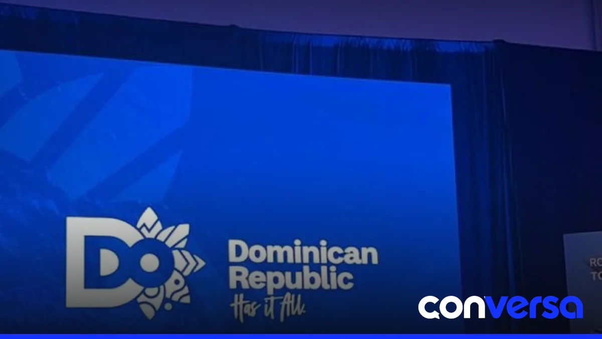 Ministro David Collado durante la feria turística 'Meet Paradise Canadá 2026' en Toronto.