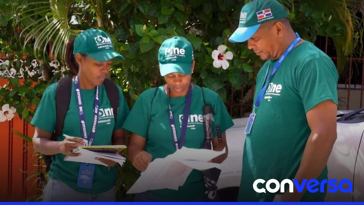 Entrevistadores de la ONE recorren zonas del país para realizar la ENHOGAR-2026.