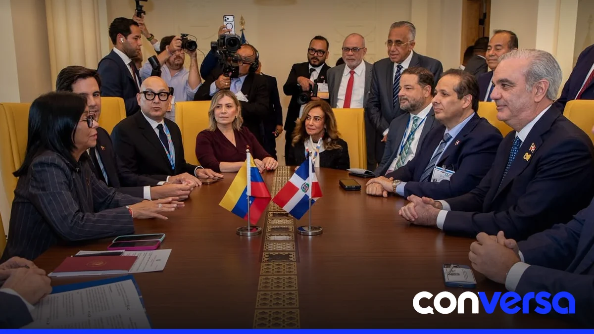 Foto de la reunión entre Luis Abinader y Delcy Rodríguez en Roma.