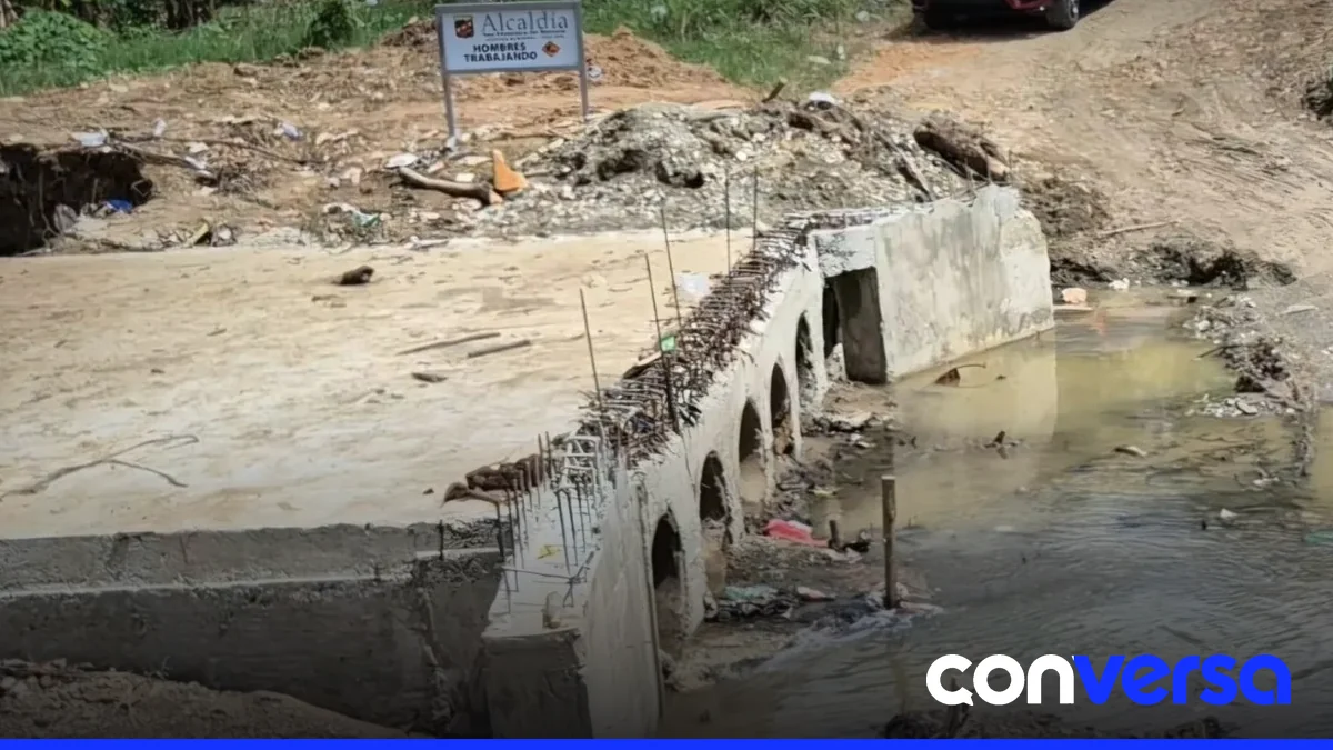 Imagen de la obra en construcción del puente sobre el río Bijao en San Francisco de Macorís.