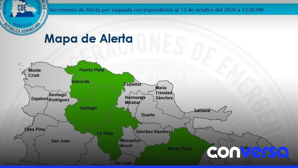 Imagen de una tormenta eléctrica sobre la capital dominicana.