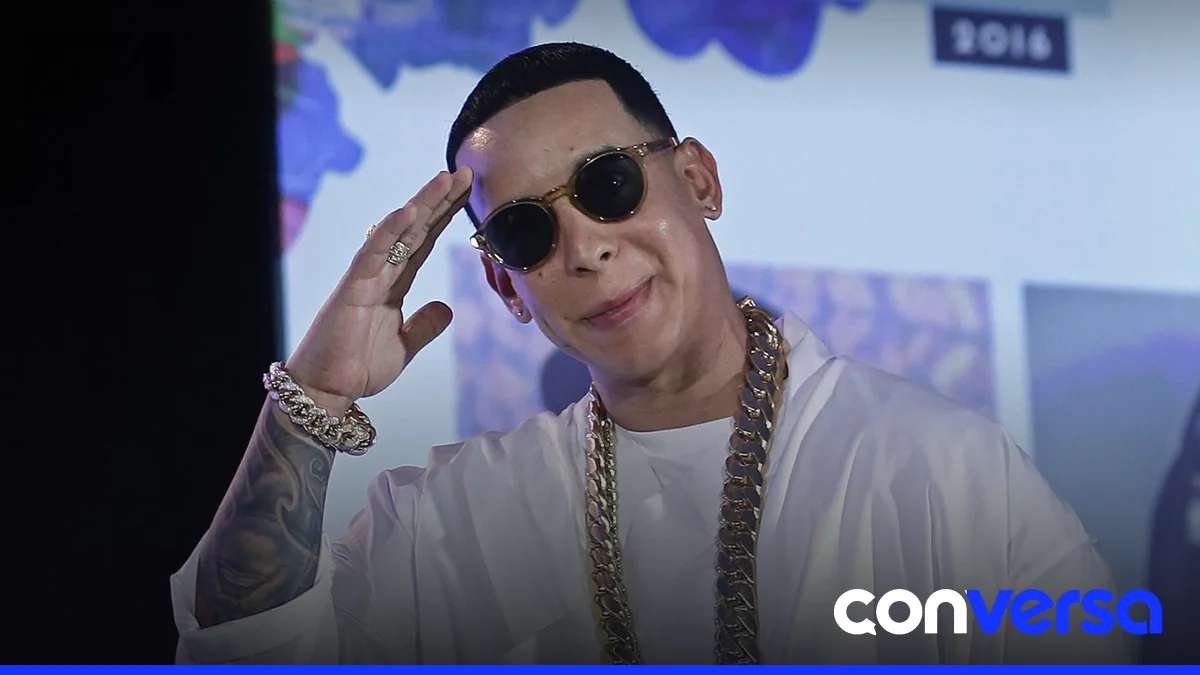 Daddy Yankee en una grabación de su álbum 'La Postal'.