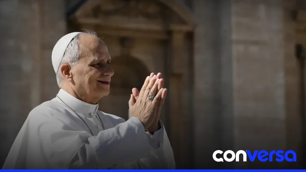 Foto del papa León XIV en el Vaticano.