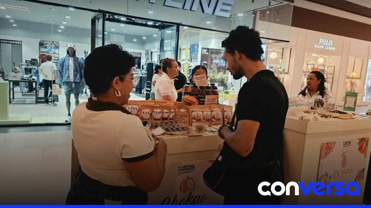 Expositores del Festival del Chocolate Dominicano en Ágora Santiago Center.