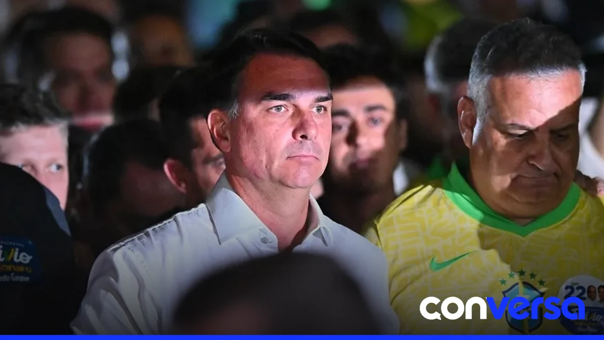 Imagen de Flávio Bolsonaro en el Senado de Brasil.