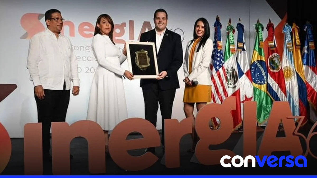 Representantes de Banreservas reciben el reconocimiento en el XVI Congreso Internacional de Dirección de Proyectos.