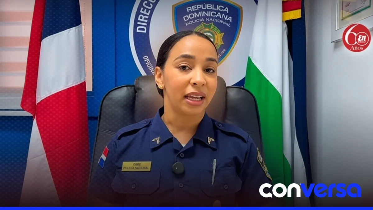Vehículo dañado tras el incidente en Gurabo.