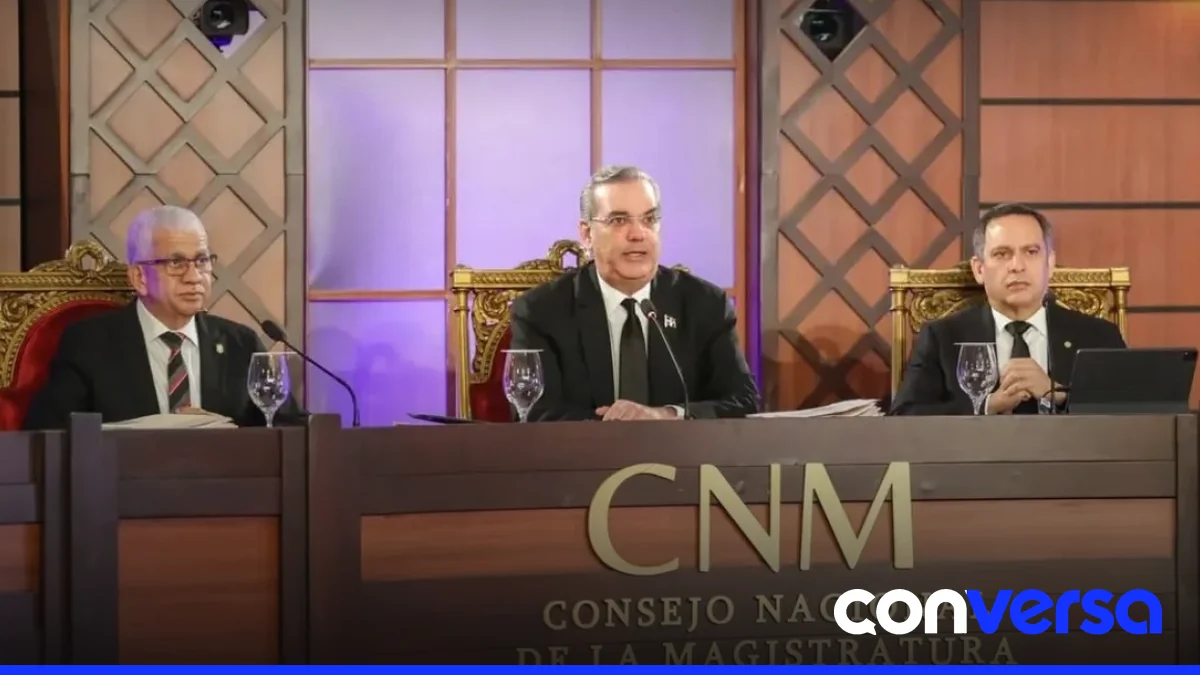 Foto del Consejo Nacional de la Magistratura en sesión de trabajo.