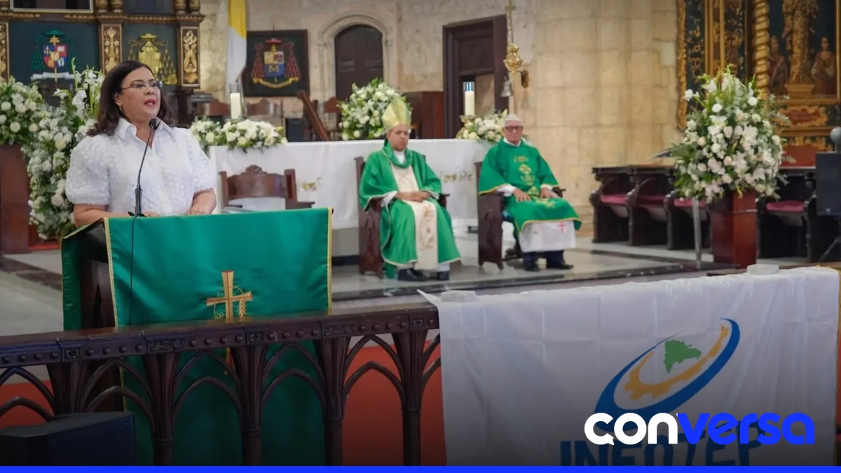 Imagen de la misa de acción de gracias por el 46 aniversario del Infotep en la Catedral Primada de América.