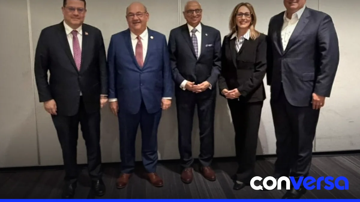 Ministro Yayo Sanz Lovatón presentó la propuesta dominicana en el SEMICON West 2026.