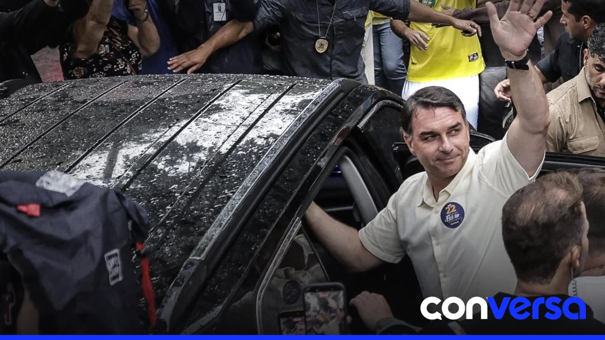 Flávio Bolsonaro, senador y candidato presidencial derrotado en Brasil.