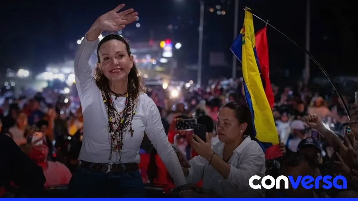 Miles de seguidores de María Corina Machado salieron a las calles para recibir a la líder opositora al regresar a Venezuela.