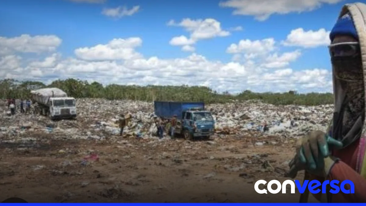 Imagen de un relleno sanitario en Boca Chica.