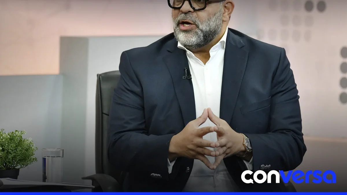 Félix Portes en una entrevista en el programa Despierta con CDN.