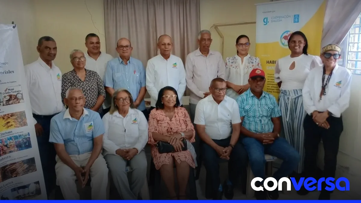 Representantes de CIDEL, Adetda y Fundación Solidaridad firman el convenio de colaboración en Dajabón.