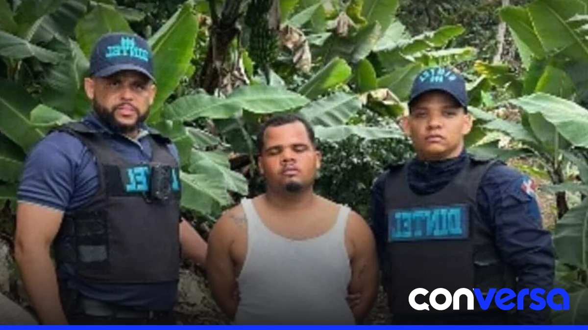 Agentes de la Policía Nacional apresaron a Yeisel Yoel Dotel Carvajal en la provincia Bahoruco.