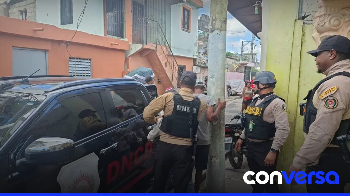 Foto de la página de Instagram de la DNCD con la convocatoria para nuevos agentes.
