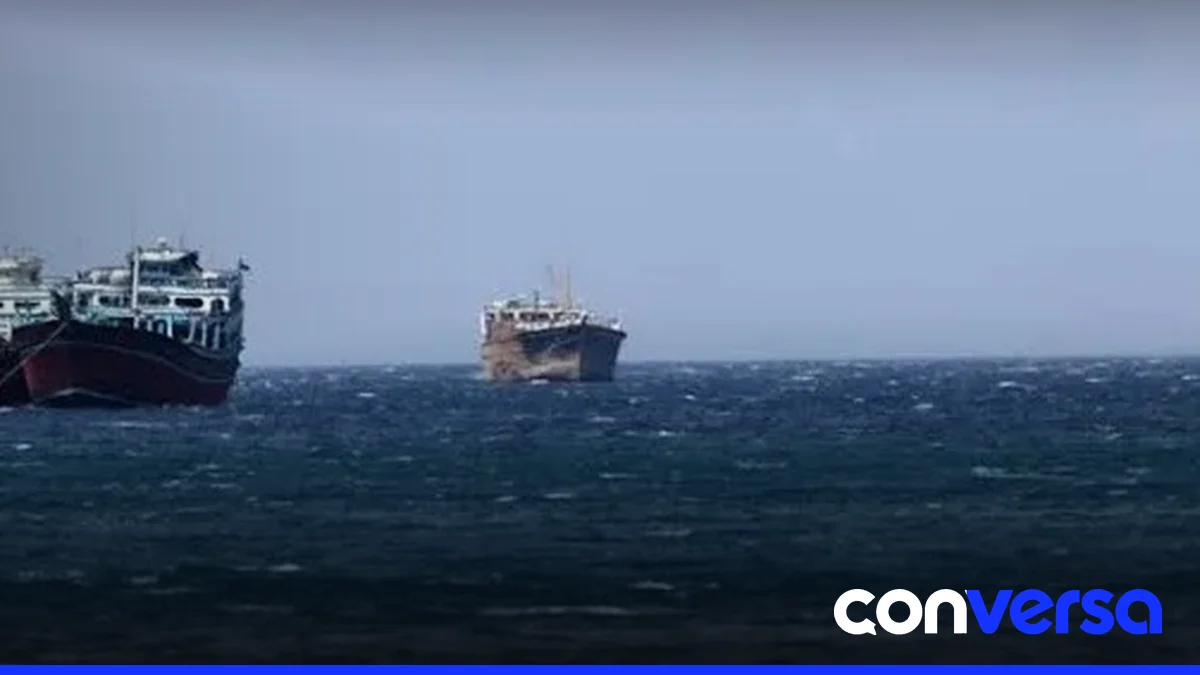 Imagen de un petrolero en el estrecho de Ormuz, zona estratégica para el transporte de petróleo.