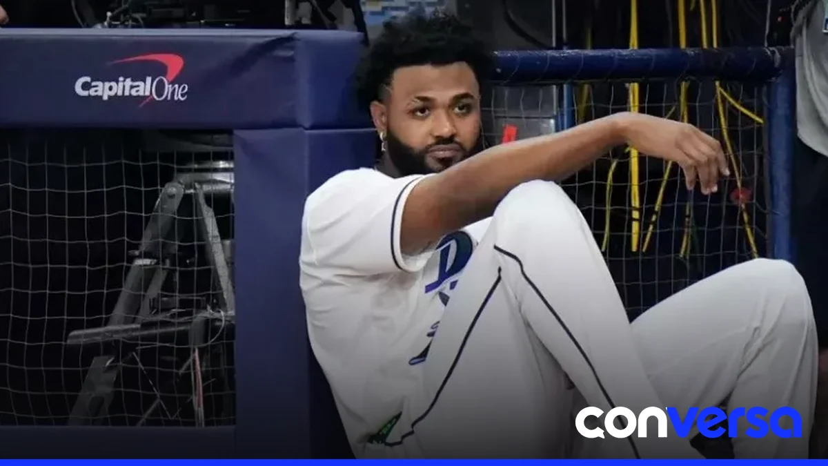 Junior Caminero, jugador de los Rays, se lesionó el pie durante el cuarto juego de la Serie Mundial.