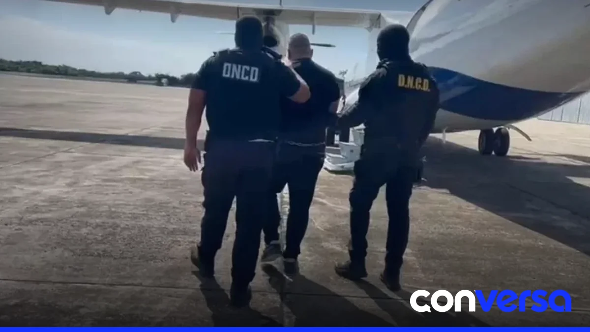Autoridades dominicanas entregan a tres ciudadanos en extradición a Estados Unidos.