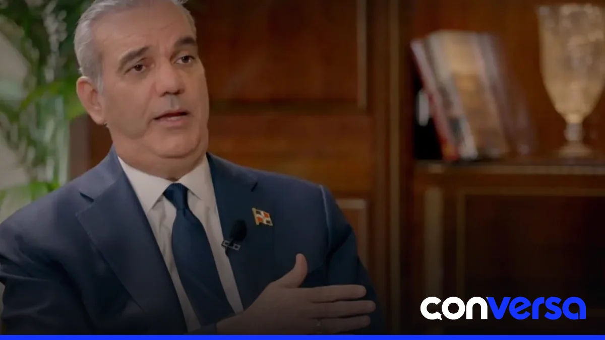 Presidente Luis Abinader durante una entrevista en Roma.