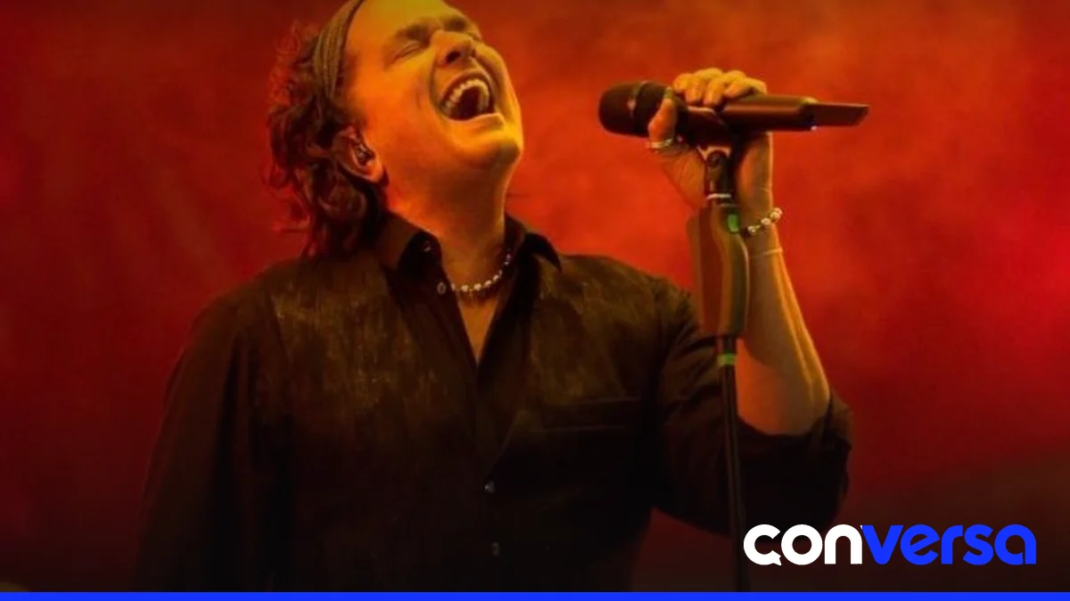 Carlos Vives en una entrevista durante la promoción de su nuevo álbum.