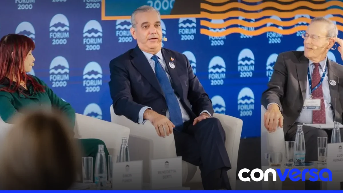 El presidente Luis Abinader participa en la 30.ª Conferencia Anual de Forum 2000 en Praga.