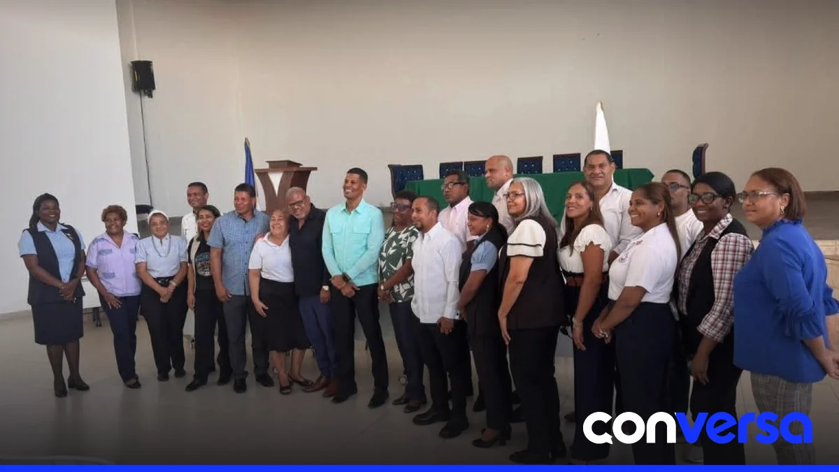 Directores educativos y representantes de instituciones se reunieron en La Romana para fortalecer la gestión pedagógica.