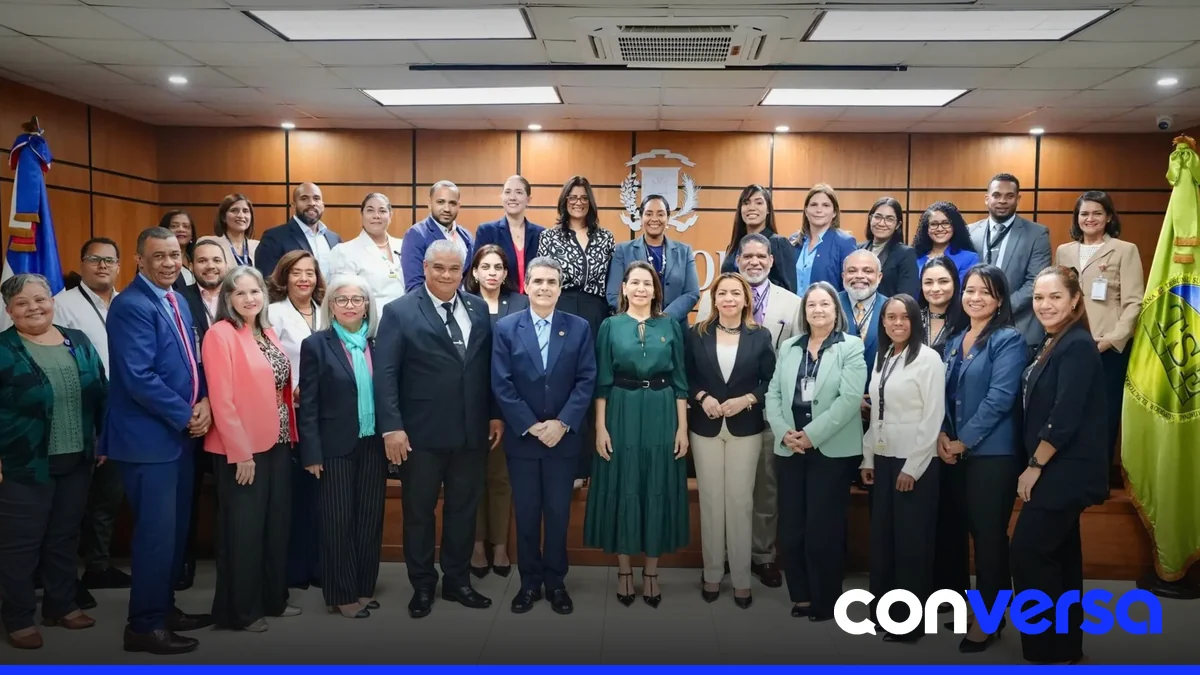 Foto del Tribunal Superior Electoral mostrando su sede en Santo Domingo.