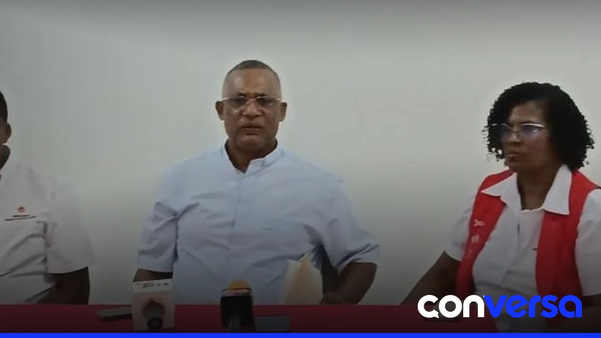 Estudiantes y docentes de la Comunidad Educativa Salesiana de Villa Juana denuncian problemas de seguridad y servicios básicos en la zona.