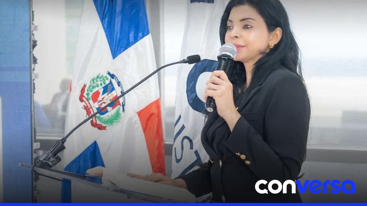 Procuradora general Yeni Berenice Reynoso durante la conferencia sobre violencia y criminalidad.