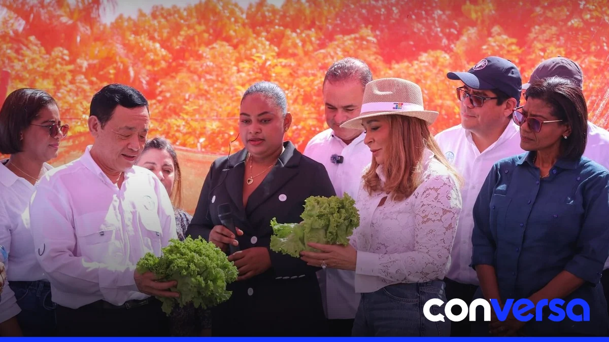 Foto de la unidad productiva María Ruiz en Higüey, donde el director de la FAO visitó un proyecto de agricultura familiar.