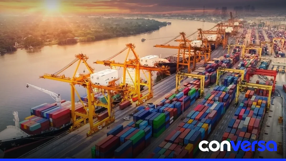 Exportaciones chinas de semiconductores y automóviles impulsaron el crecimiento del superávit comercial.