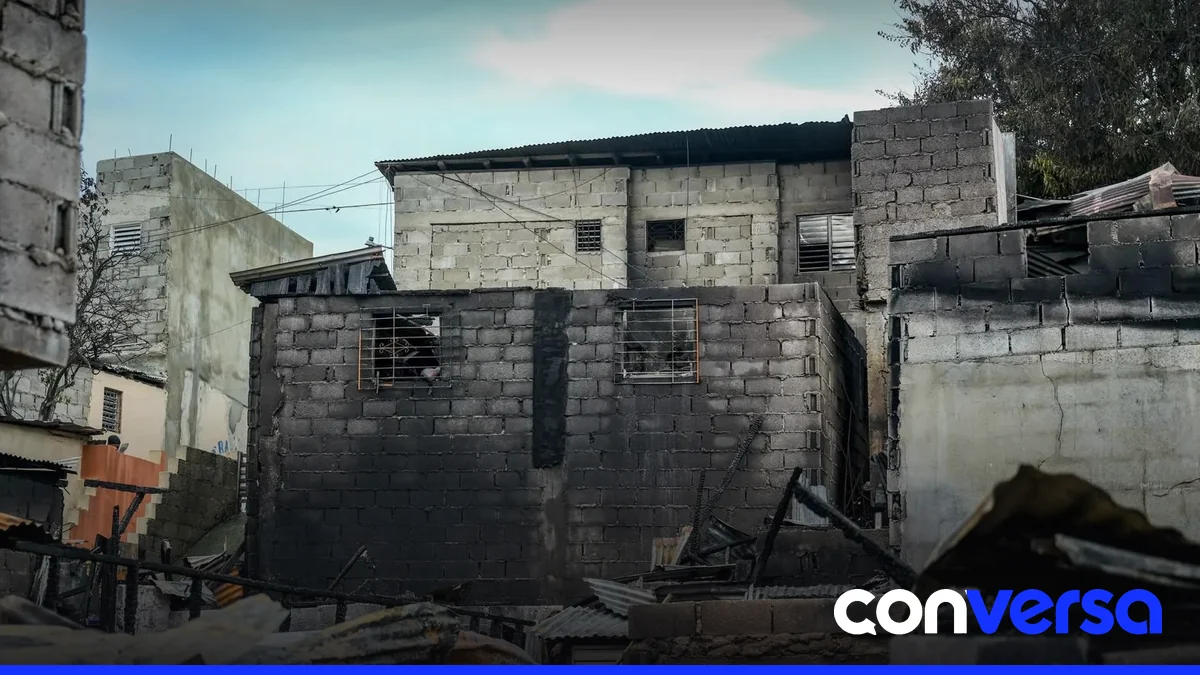 Imagen de una zona afectada por incendios en Santiago de los Caballeros.