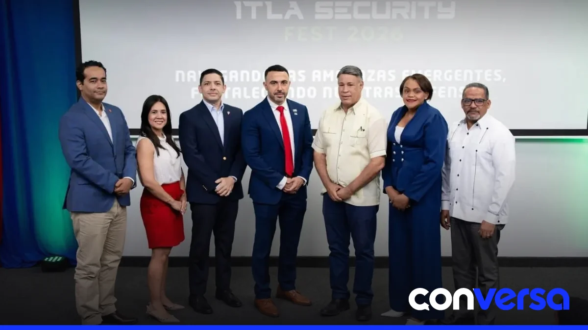 Estudiantes y profesionales participan en la apertura del Security Fest 2026 en el ITLA.