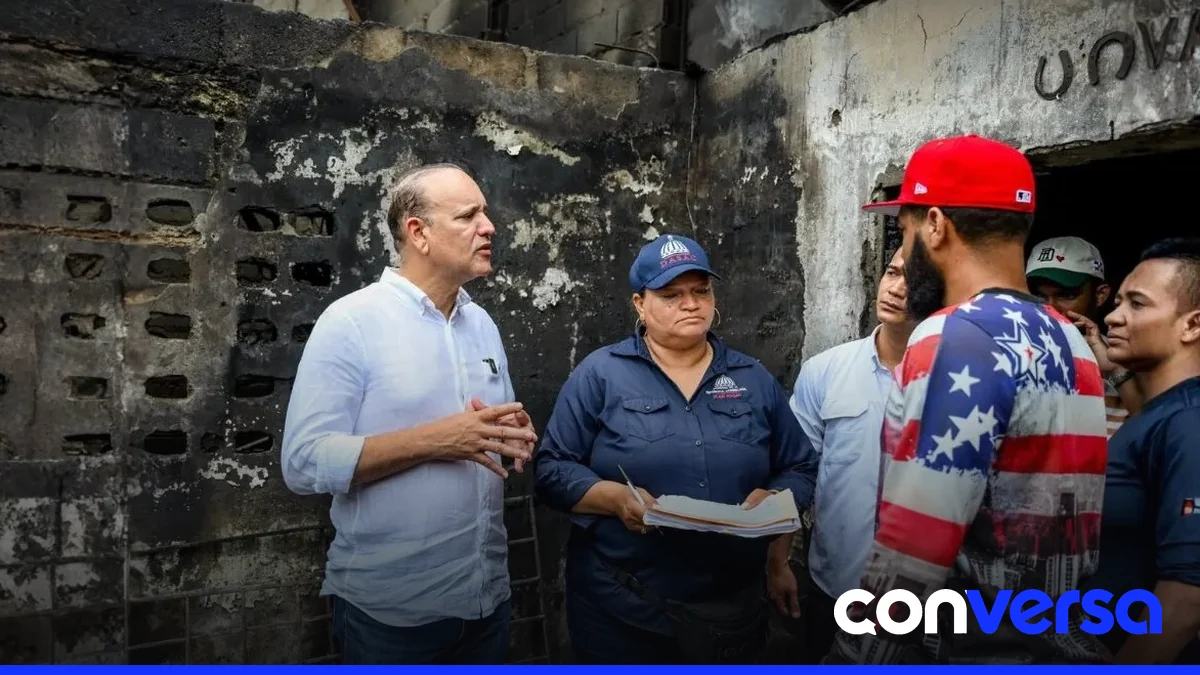Familias afectadas por el incendio en La Cambronal.