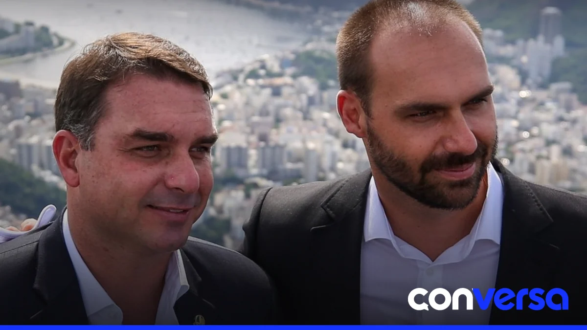 Senador Flávio Bolsonaro en un momento de su salida de Brasil hacia Estados Unidos.