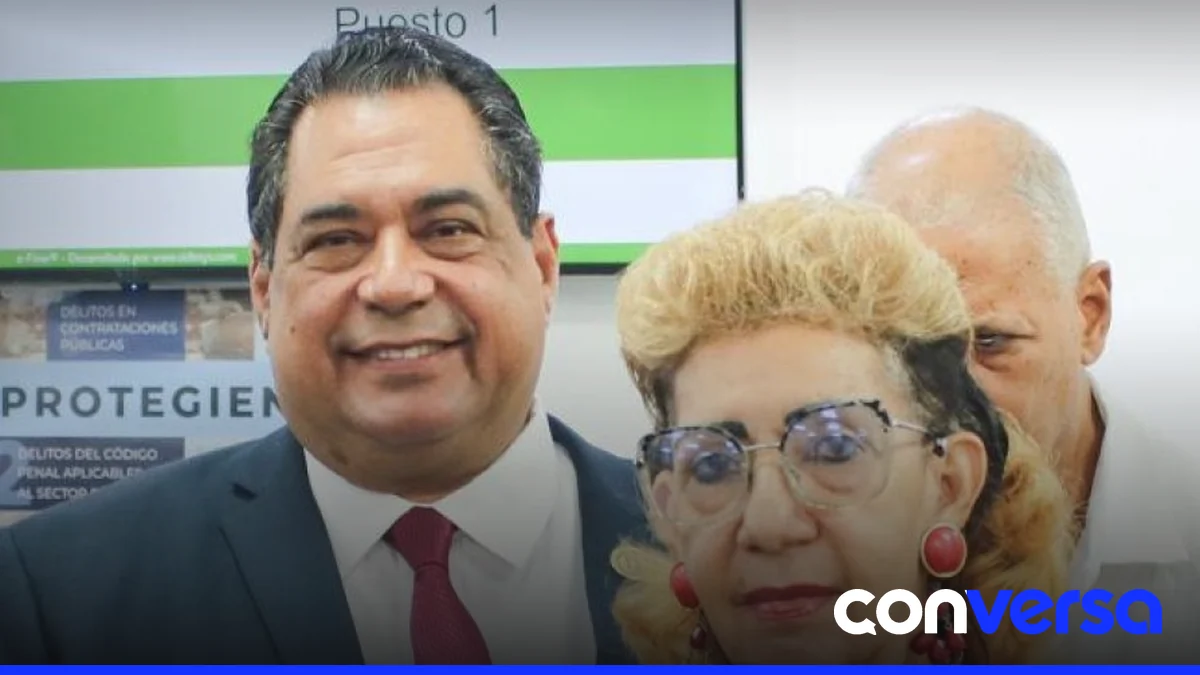 Notarios beneficiados con pensiones especiales otorgadas por el gobierno.