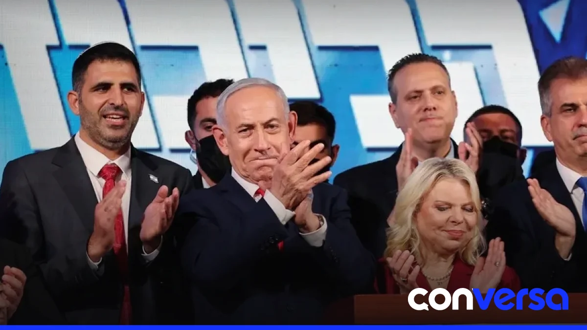 Votantes en una mesa electoral durante las elecciones israelíes.