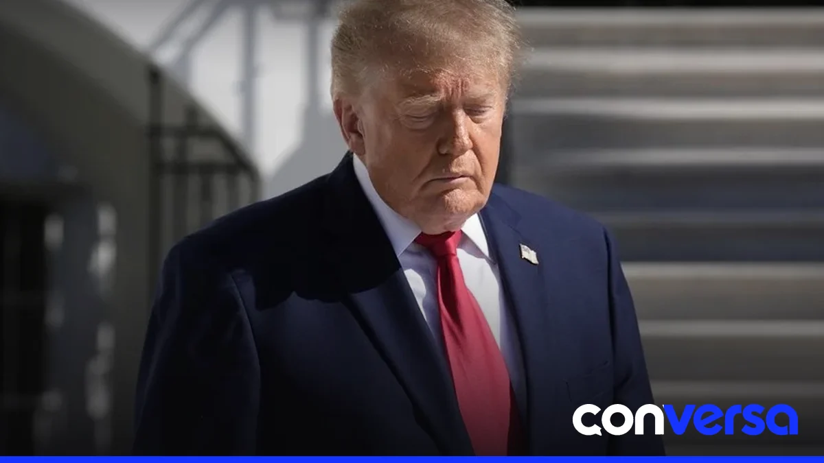 Donald Trump habla durante una conferencia en Florida.