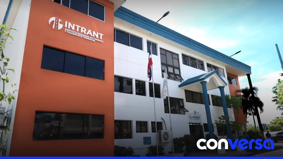 Conductores mayores de 65 años enfrentan dificultades para renovar licencias de conducir.
