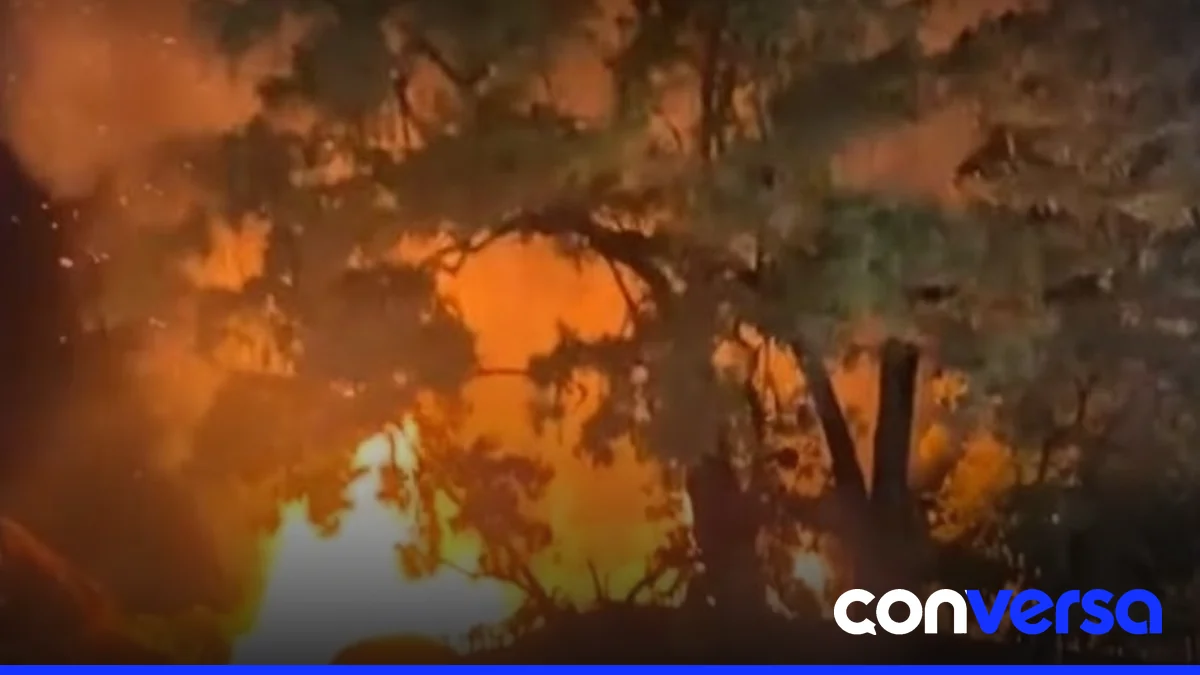 Fotografía del restaurante 'Las Dunas' en Baní, afectado por el incendio.