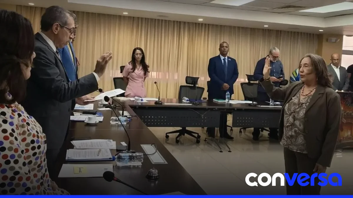 Ana Lucía Beltré, directora de la UASD, Recinto Barahona, en su nuevo rol como miembro suplente del Consejo Universitario.